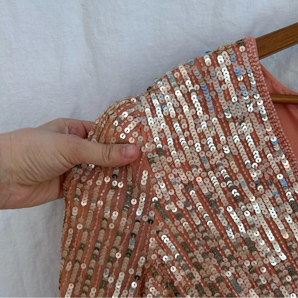 NWT Mac Duggal V Neck Empire Waist Puff Shoulder Sequin Embellished Gown Size 20 - Picture 9 of 14